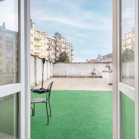 Delia Apartment *